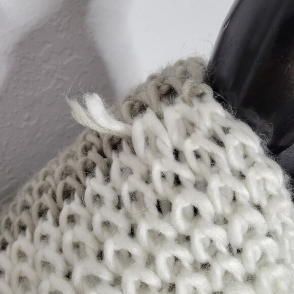 Unbranded Black, White, Gray Colorblock Loose Knit Infinity Scarf - Picture 3 of 5